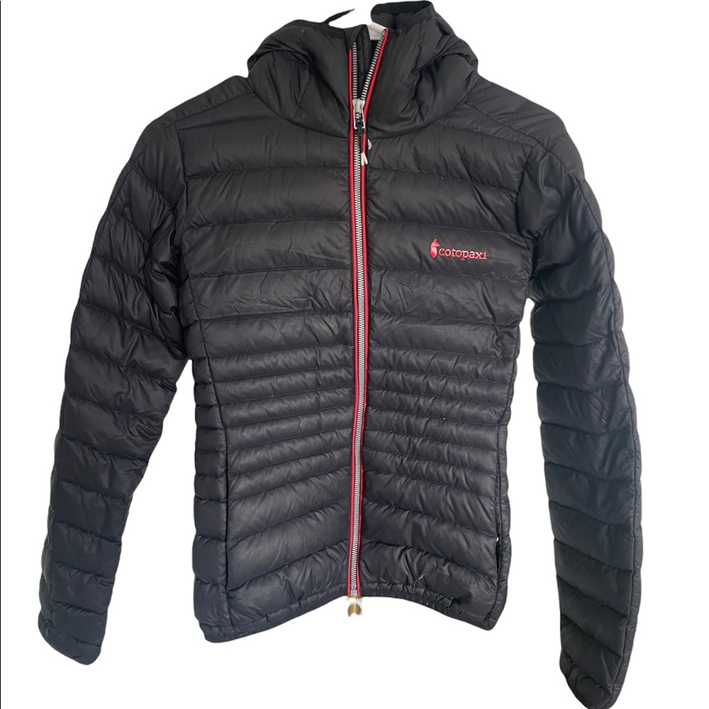 Cotopaxi Down Jacket with hood / Fuego goodness